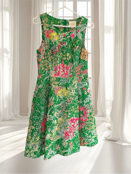 Dresses & Skirts - Maeve Green Verbena Lace Textured Sequin Floral Dress Size 2
